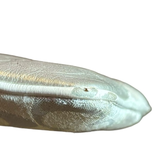 COACH 42481 SIGNATURE PATCHWORK SWINGPACK White Grey Silver - Picture 6 of 13